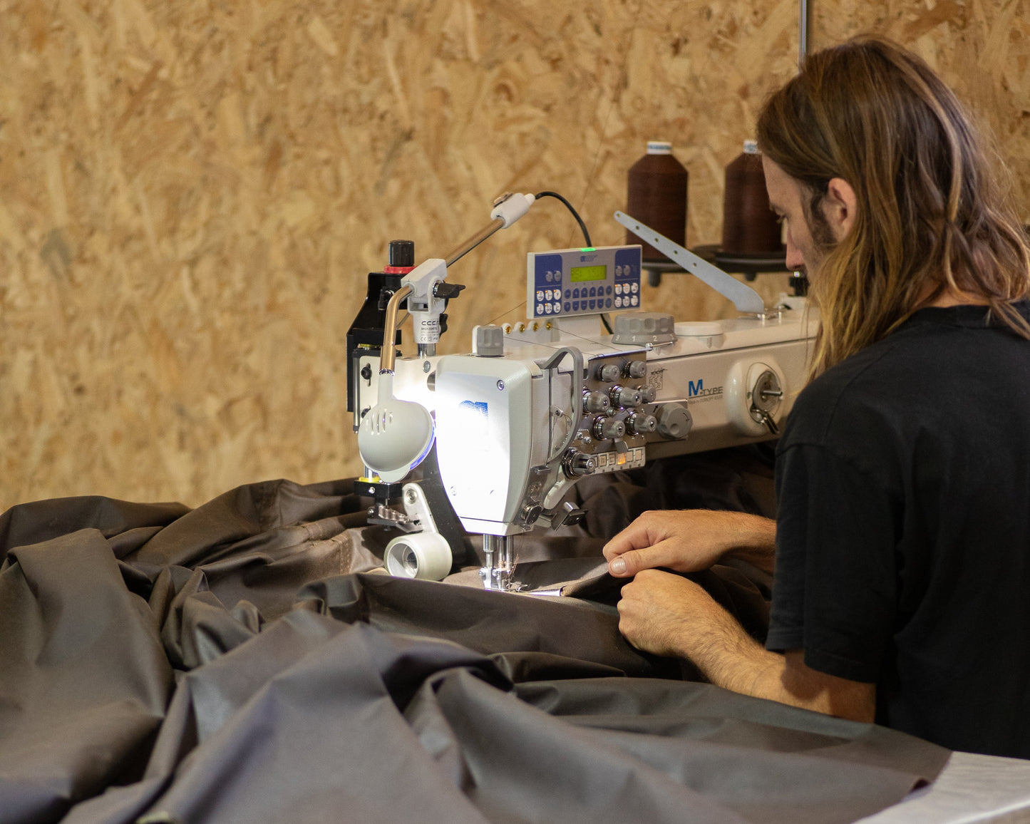 Traditional bushcraft oilskin / waxed canvas tarp (3 sizes) - Kohutt™ | Threadworks