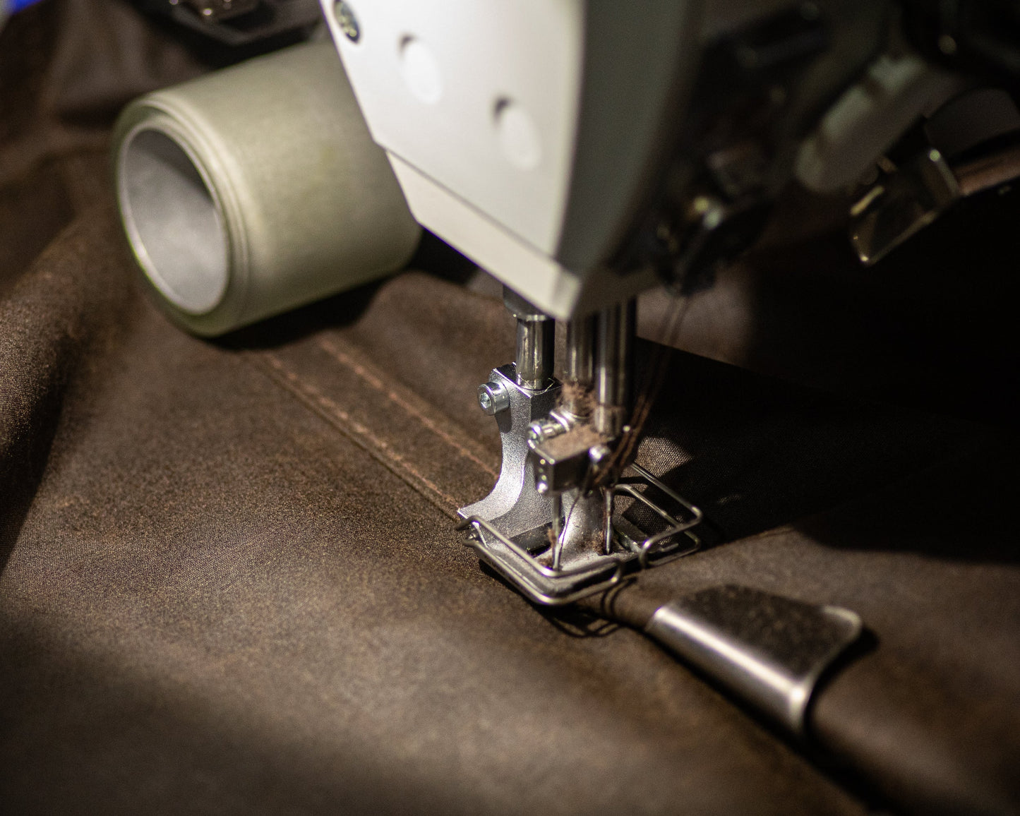 Traditional bushcraft oilskin / waxed canvas tarp (3 sizes) - Kohutt™ | Threadworks